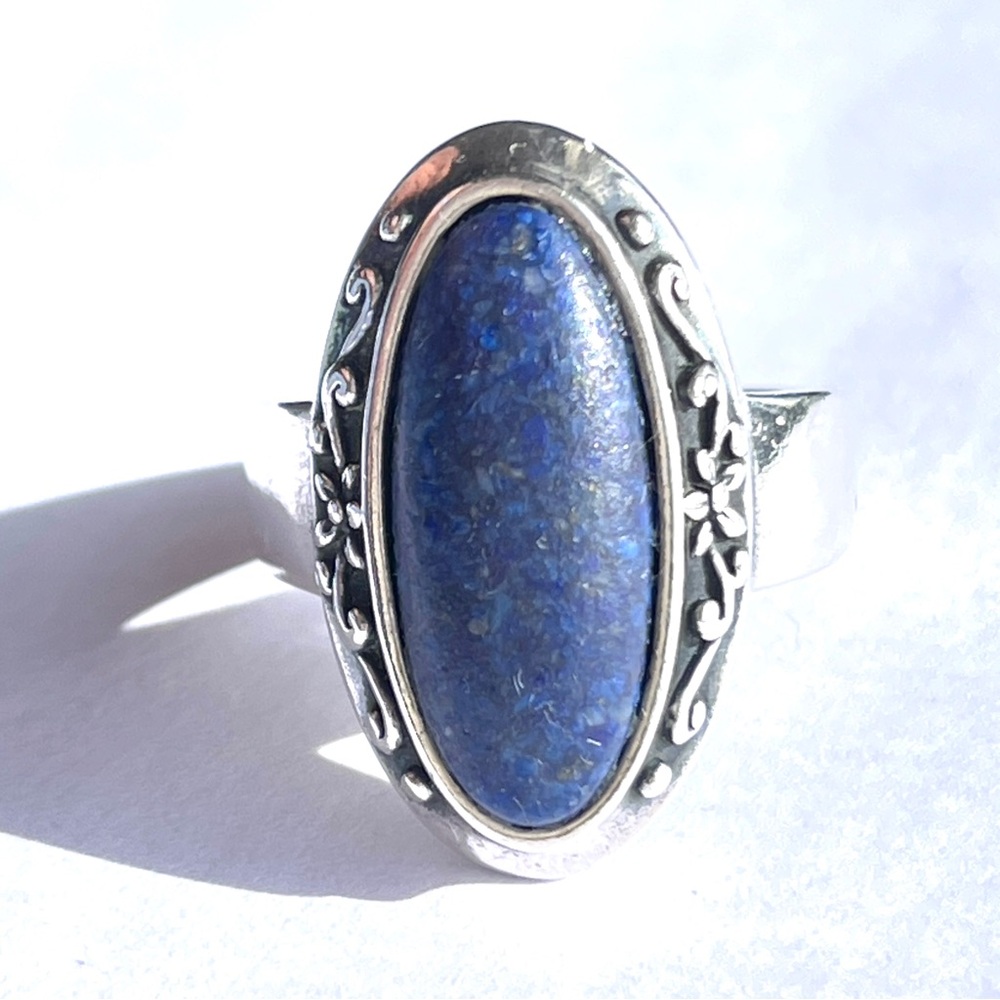 Beautiful Vintage Lapis Lazuli Sterling Silver Heavy Rounded Marquis Shaped Ring